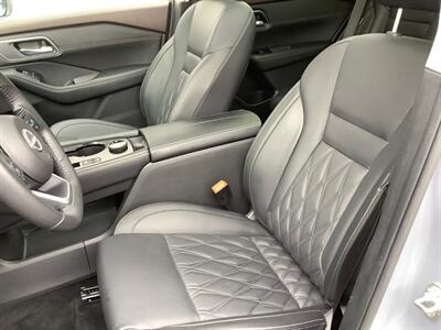 2023 Nissan Rogue Platinum   - Photo 35 - Crest Hill, IL 60403