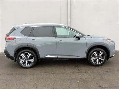 2023 Nissan Rogue Platinum   - Photo 8 - Crest Hill, IL 60403