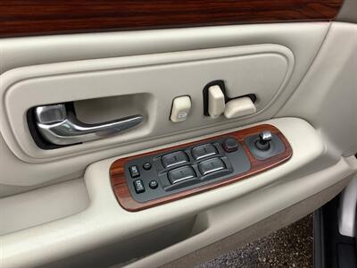 1998 Cadillac DeVille - Photo 13 - Crest Hill, IL 60403