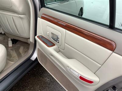 1998 Cadillac DeVille - Photo 23 - Crest Hill, IL 60403