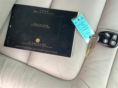 1998 Cadillac DeVille - Photo 31 - Crest Hill, IL 60403