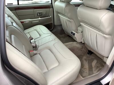 1998 Cadillac DeVille - Photo 24 - Crest Hill, IL 60403