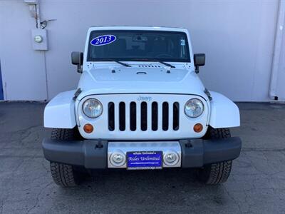2013 Jeep Wrangler Sahara - Photo 11 - Crest Hill, IL 60403