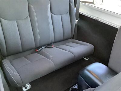 2013 Jeep Wrangler Sahara - Photo 35 - Crest Hill, IL 60403