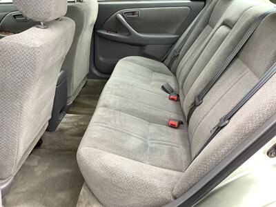 2000 Toyota Camry LE   - Photo 21 - Crest Hill, IL 60403