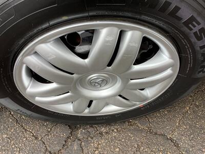 2000 Toyota Camry LE   - Photo 34 - Crest Hill, IL 60403