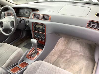 2000 Toyota Camry LE   - Photo 28 - Crest Hill, IL 60403