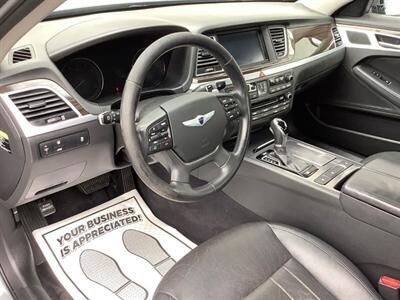 2016 Hyundai Genesis 3.8L - Photo 15 - Crest Hill, IL 60403
