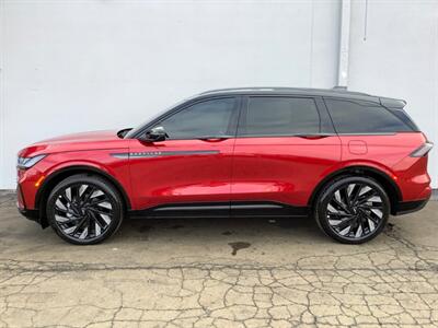 2025 Lincoln Nautilus RESERVE   - Photo 3 - Crest Hill, IL 60403