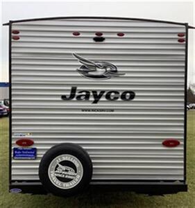 2021 Jayco JayFlight 264BH   - Photo 10 - Crest Hill, IL 60403