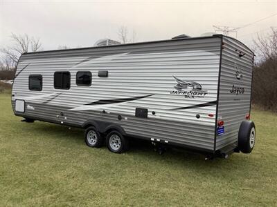 2021 Jayco JayFlight 264BH   - Photo 5 - Crest Hill, IL 60403