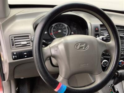 2009 Hyundai TUCSON GLS - Photo 14 - Crest Hill, IL 60403