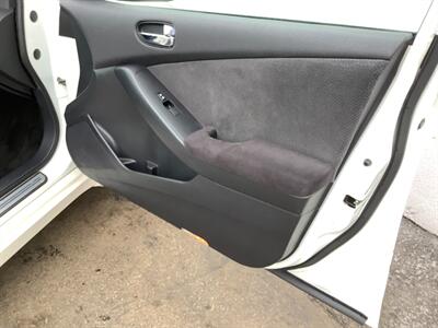 2008 Nissan Altima 2.5 S   - Photo 23 - Crest Hill, IL 60403