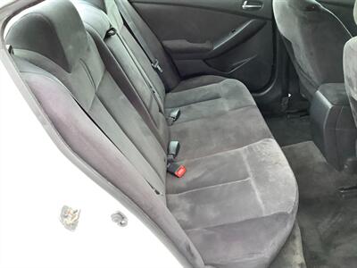 2008 Nissan Altima 2.5 S   - Photo 22 - Crest Hill, IL 60403