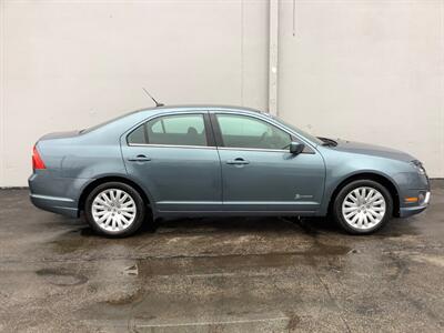 2011 Ford Fusion Hybrid - Photo 5 - Crest Hill, IL 60403