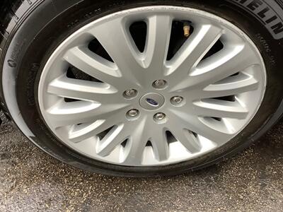2011 Ford Fusion Hybrid - Photo 36 - Crest Hill, IL 60403