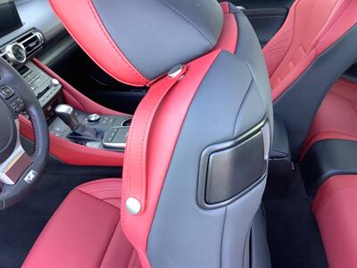 2024 Lexus RC 350 F SPORT   - Photo 35 - Crest Hill, IL 60403