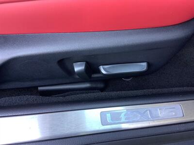 2024 Lexus RC 350 F SPORT   - Photo 44 - Crest Hill, IL 60403