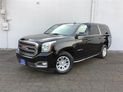 2019 GMC Yukon SLT   - Photo 2 - Crest Hill, IL 60403