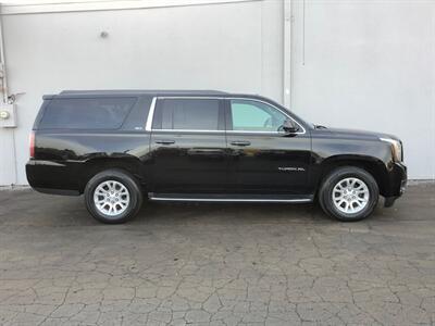 2019 GMC Yukon SLT   - Photo 8 - Crest Hill, IL 60403