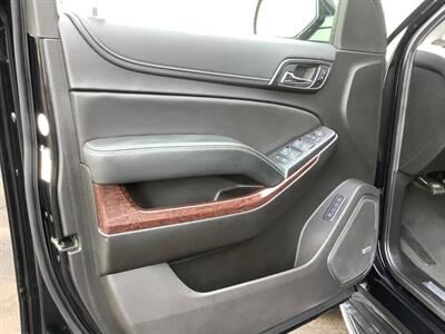 2019 GMC Yukon SLT   - Photo 14 - Crest Hill, IL 60403