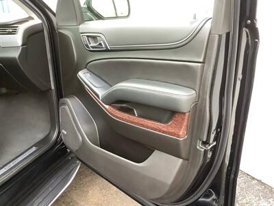 2019 GMC Yukon SLT   - Photo 34 - Crest Hill, IL 60403