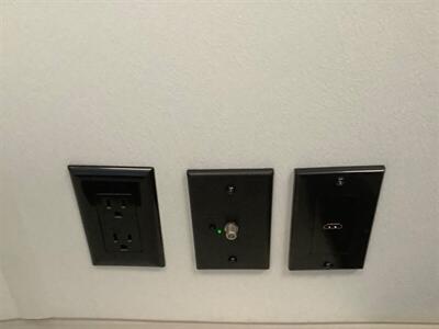 2019 Forest River Wolf Pup Limited 16BHS  16BHS - Photo 53 - Crest Hill, IL 60403