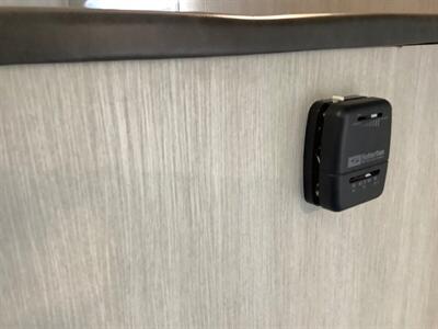 2019 Forest River Wolf Pup Limited 16BHS  16BHS - Photo 33 - Crest Hill, IL 60403