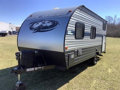 2019 Forest River Wolf Pup Limited 16BHS  16BHS - Photo 4 - Crest Hill, IL 60403