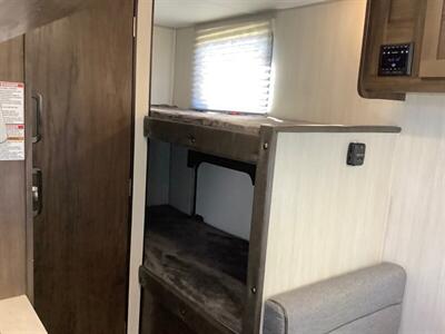 2019 Forest River Wolf Pup Limited 16BHS  16BHS - Photo 30 - Crest Hill, IL 60403