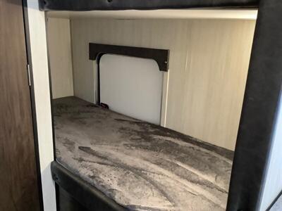 2019 Forest River Wolf Pup Limited 16BHS  16BHS - Photo 35 - Crest Hill, IL 60403