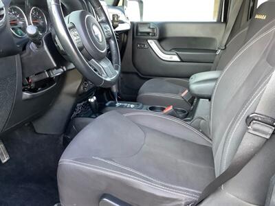2015 Jeep Wrangler Sahara   - Photo 14 - Crest Hill, IL 60403