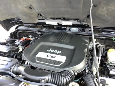 2015 Jeep Wrangler Sahara   - Photo 41 - Crest Hill, IL 60403