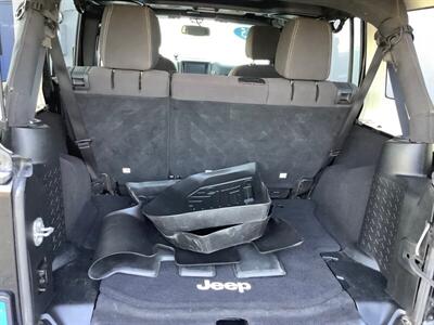 2015 Jeep Wrangler Sahara   - Photo 28 - Crest Hill, IL 60403