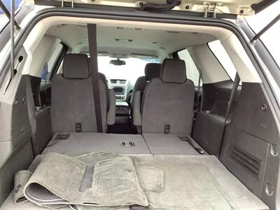 2013 GMC Acadia SLE-2   - Photo 43 - Crest Hill, IL 60403