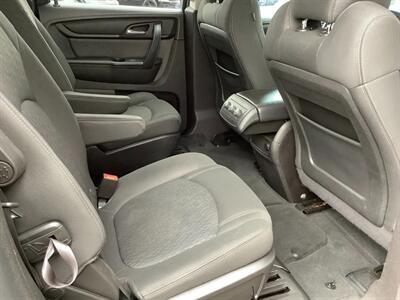 2013 GMC Acadia SLE-2   - Photo 40 - Crest Hill, IL 60403