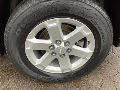 2013 GMC Acadia SLE-2   - Photo 45 - Crest Hill, IL 60403