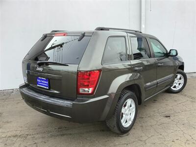 2006 Jeep Grand Cherokee Laredo   - Photo 6 - Crest Hill, IL 60403