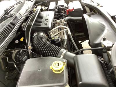 2006 Jeep Grand Cherokee Laredo   - Photo 31 - Crest Hill, IL 60403