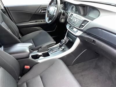2015 Honda Accord Sport   - Photo 31 - Crest Hill, IL 60403