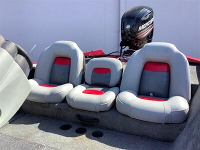 2017 TRACKER PRO 175   - Photo 10 - Crest Hill, IL 60403