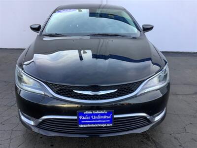 2016 Chrysler 200 Limited   - Photo 8 - Crest Hill, IL 60403