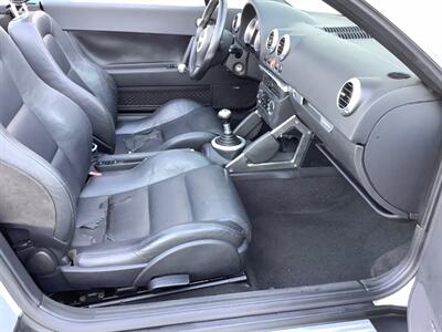 2001 Audi TT 225hp quattro - Photo 28 - Crest Hill, IL 60403