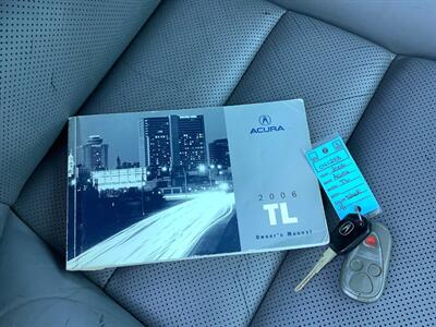 2006 Acura TL   - Photo 30 - Crest Hill, IL 60403