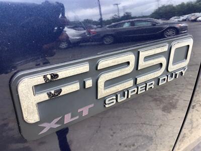 2004 Ford F-250 XLT - Photo 37 - Crest Hill, IL 60403