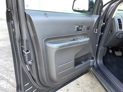 2007 Ford Edge SEL Plus   - Photo 11 - Crest Hill, IL 60403