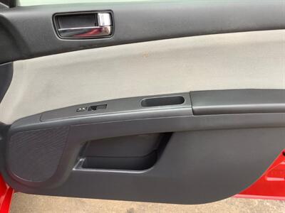 2012 Nissan Sentra 2.0 S   - Photo 24 - Crest Hill, IL 60403