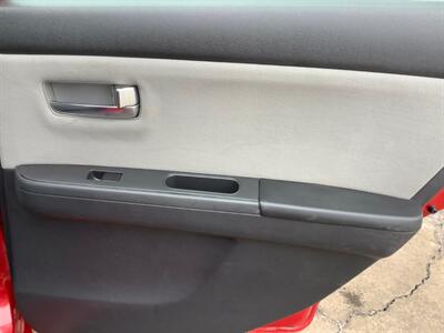 2012 Nissan Sentra 2.0 S   - Photo 22 - Crest Hill, IL 60403