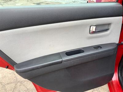 2012 Nissan Sentra 2.0 S   - Photo 20 - Crest Hill, IL 60403