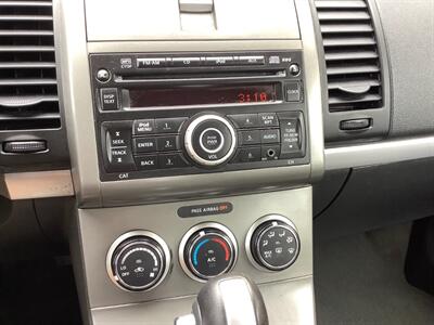 2012 Nissan Sentra 2.0 S   - Photo 16 - Crest Hill, IL 60403